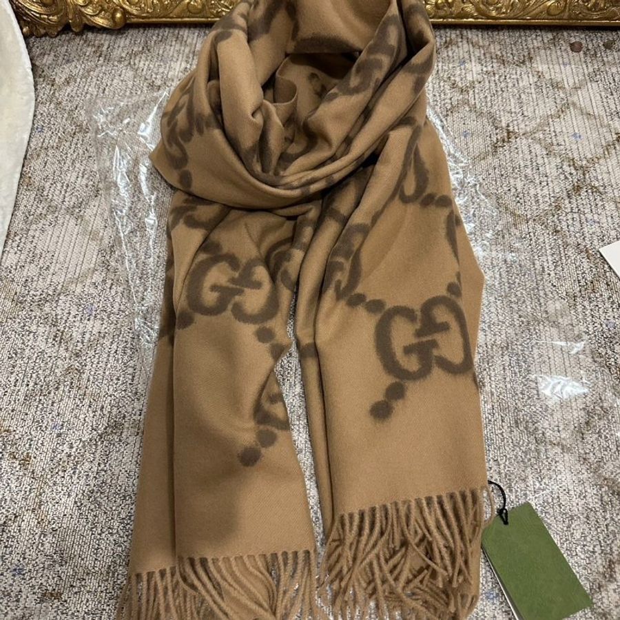 【預購】Gucci 淺棕色羊毛流蘇刺繡圍巾 210×70cm 羊毛披巾 披肩-0
