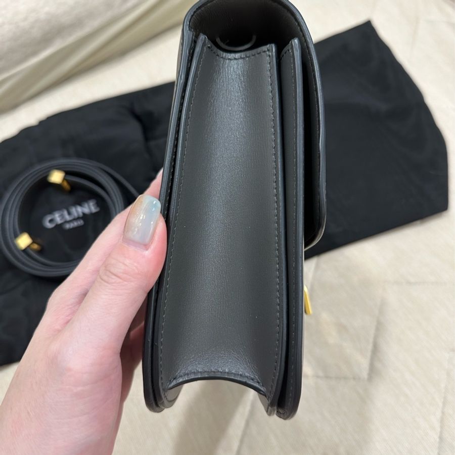 Celine box classic 灰色金釦、九成新-3