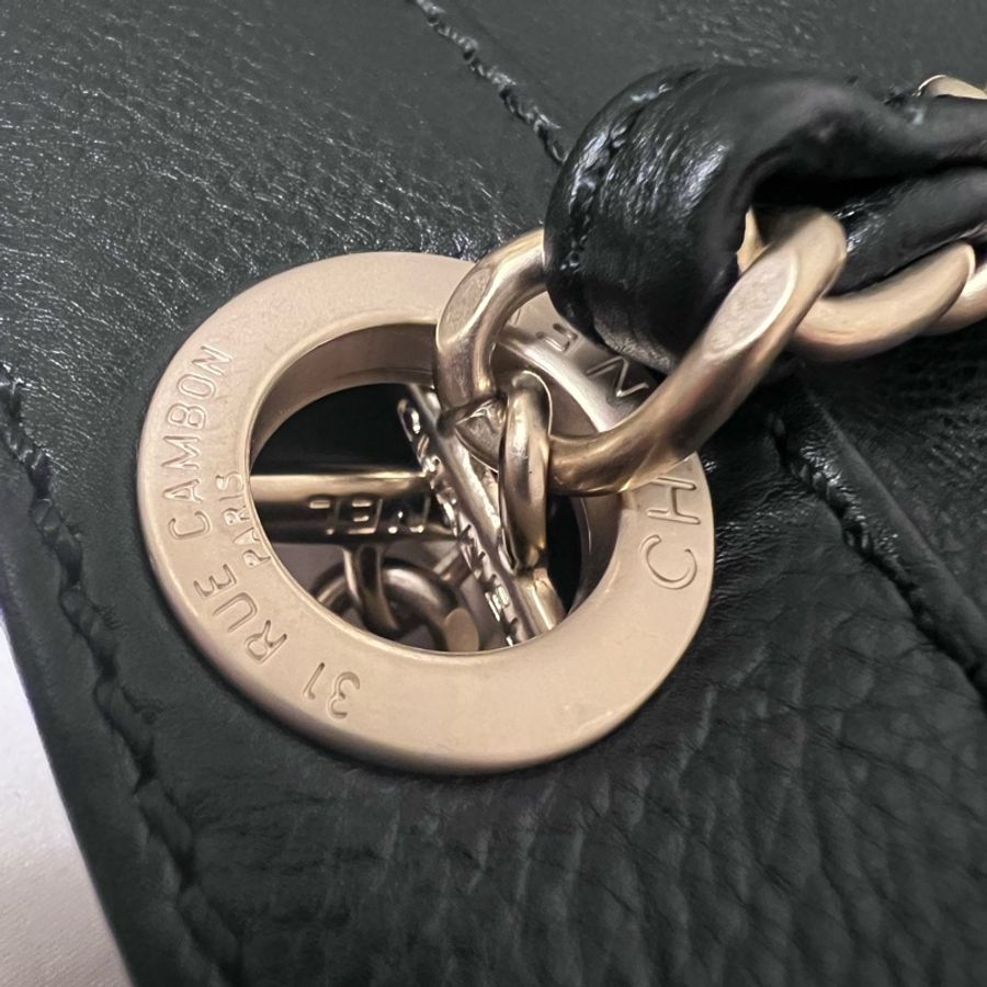 🍒CHANEL 絕版LOGO大托特包 2F230831-1-14