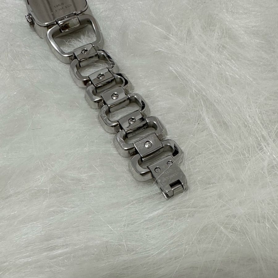 【GUCCI】 方形鏤空錶鏈石英錶-6