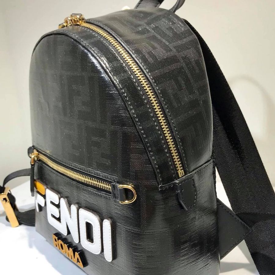 ✨快閃特價✨Fendi 8BZ036 FF Logo 防潑水材質後背包-12