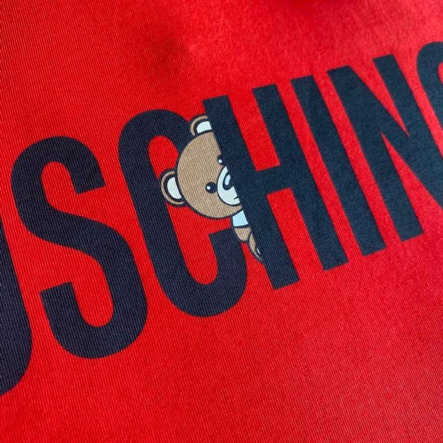 Moschino-3