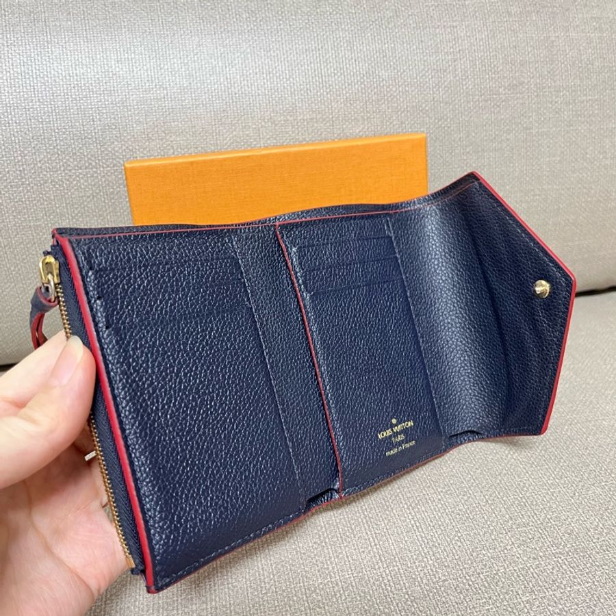 LV Victorine 海軍藍全皮革短夾-15