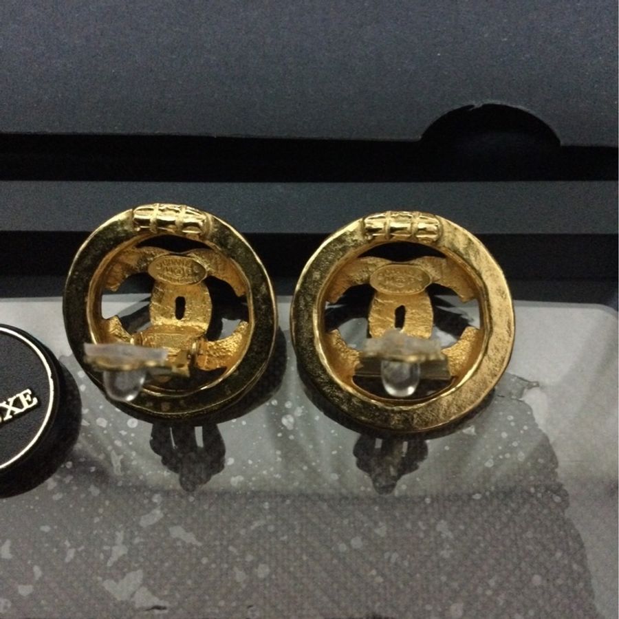 CHANEL Vintage 95成新古董夾式耳環-3