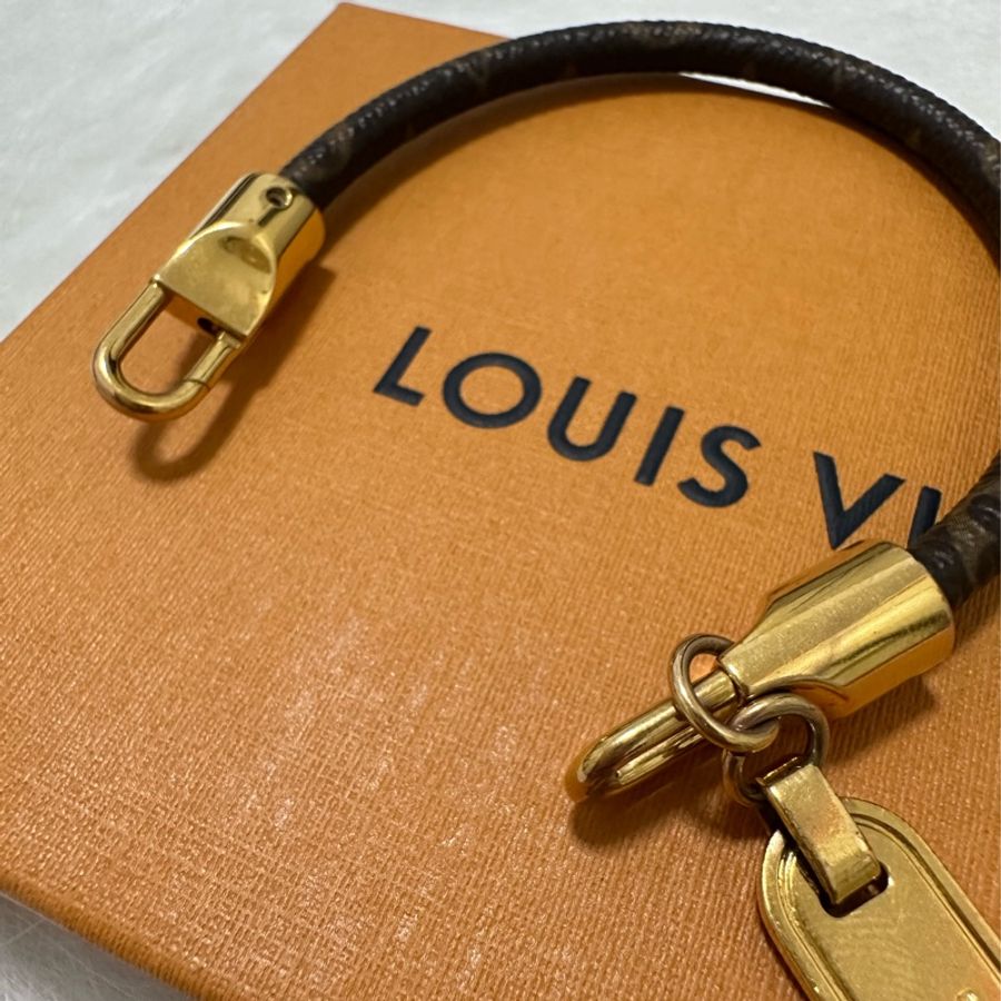 【Louis Vuitton】吊墜老花手環-4