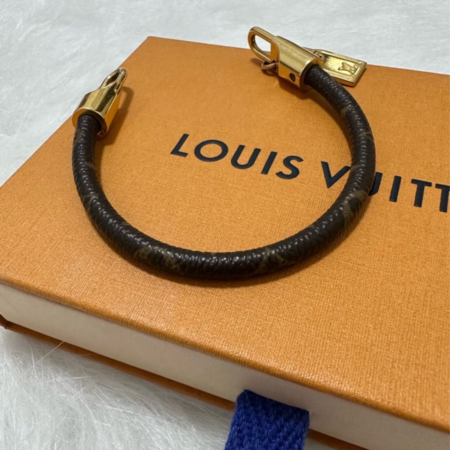 【Louis Vuitton】吊墜老花手環-5