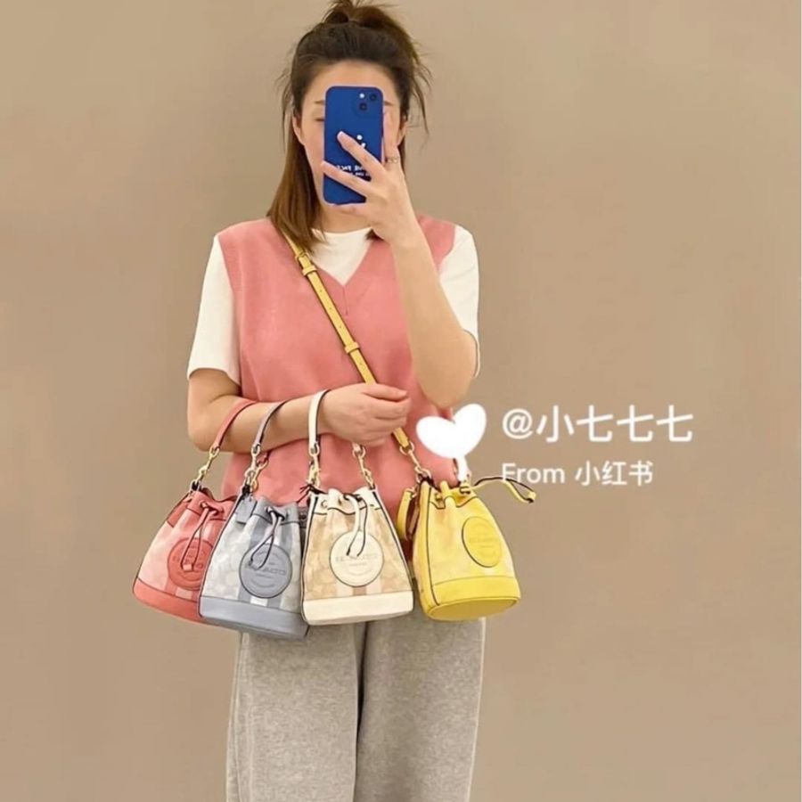 coach迷你水桶包-7