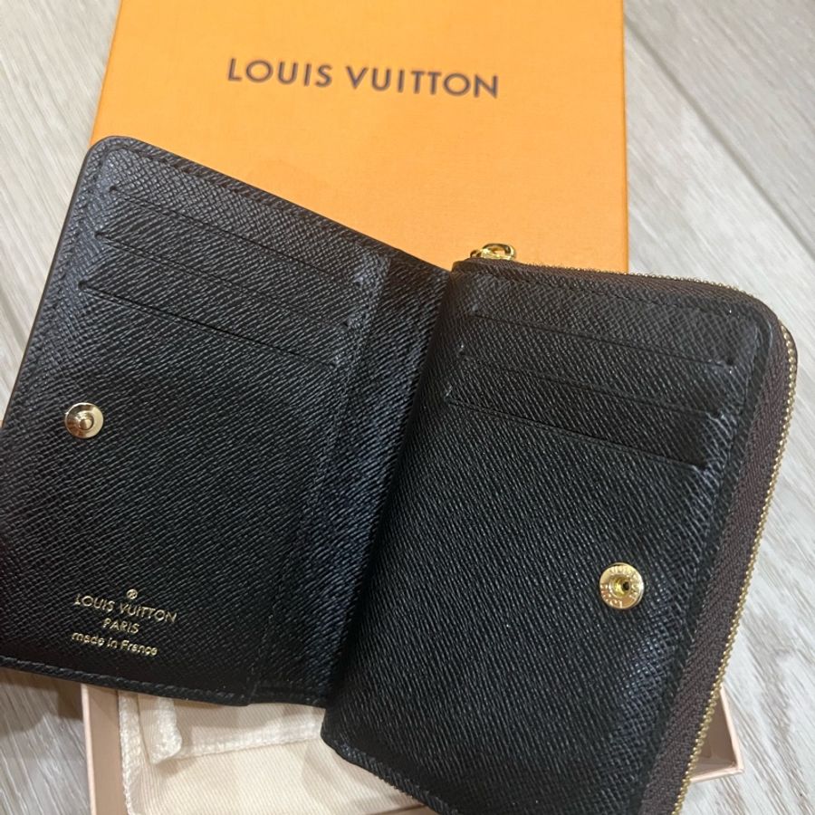 【 Louis Vuitton 】Lou 錢包-1
