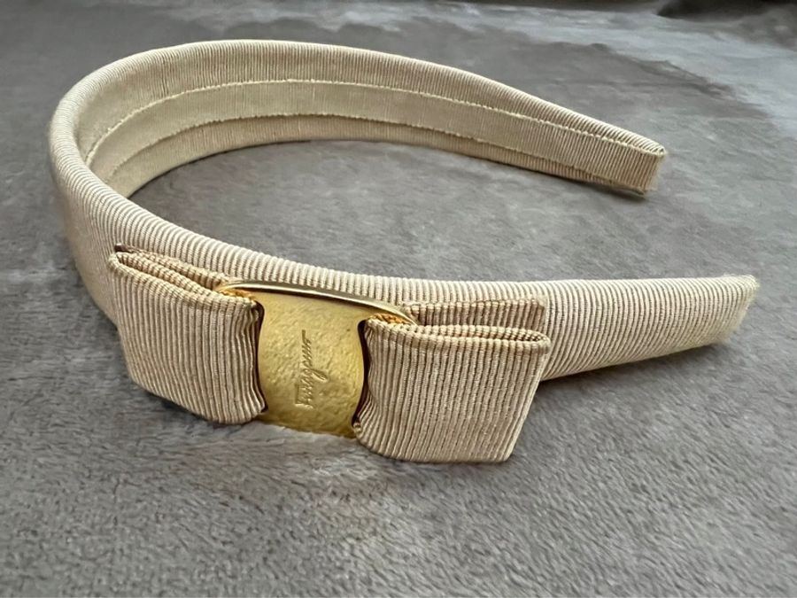 Ferragamo 髮箍 米色-0