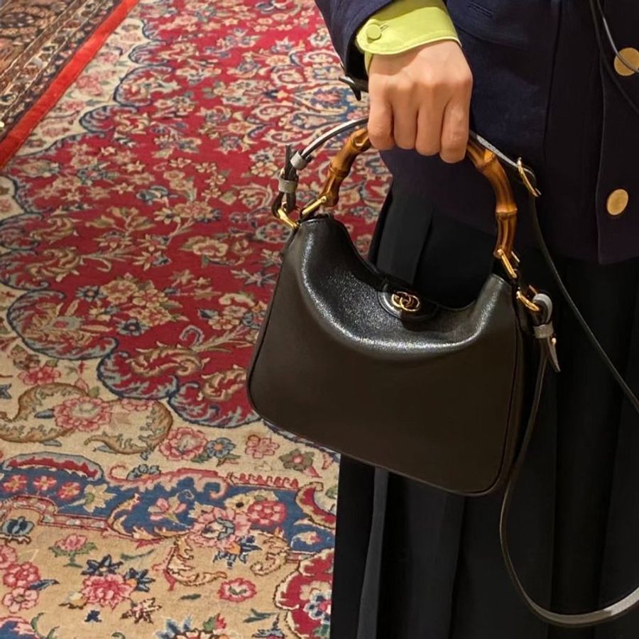 Gucci 746251 小牛皮竹節 Diana包 黑色(當季熱門新品 下單前請先詢問)-4