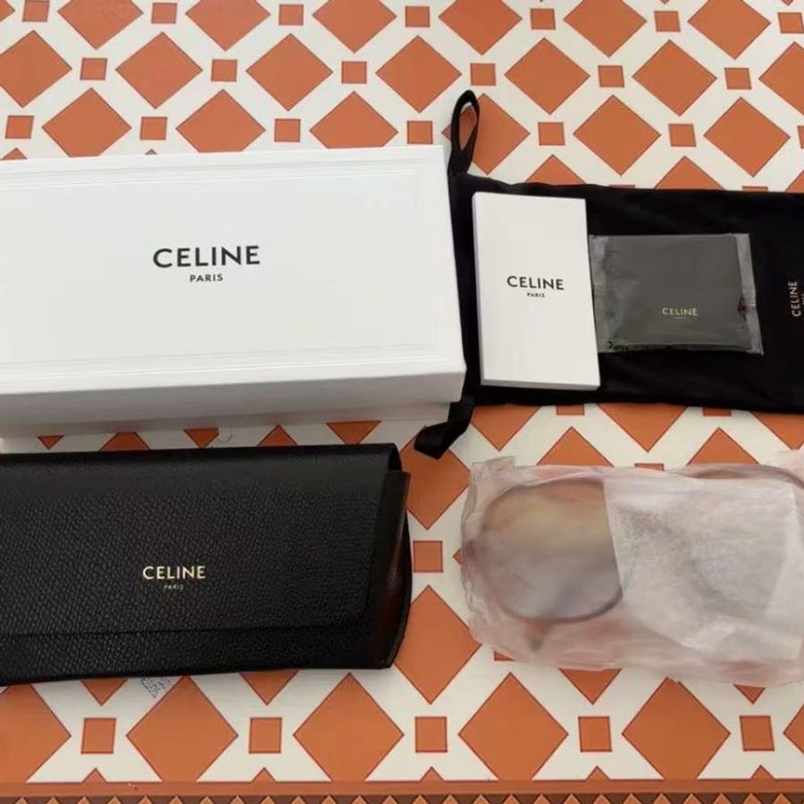 2023 Celine💙最新款墨镜 配新款手機包~超好看-0