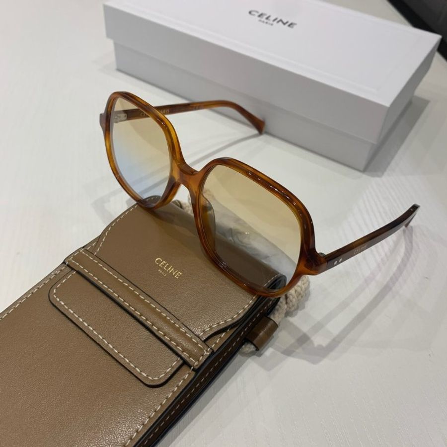 2023 Celine💙最新款墨镜 配新款手機包~超好看-3