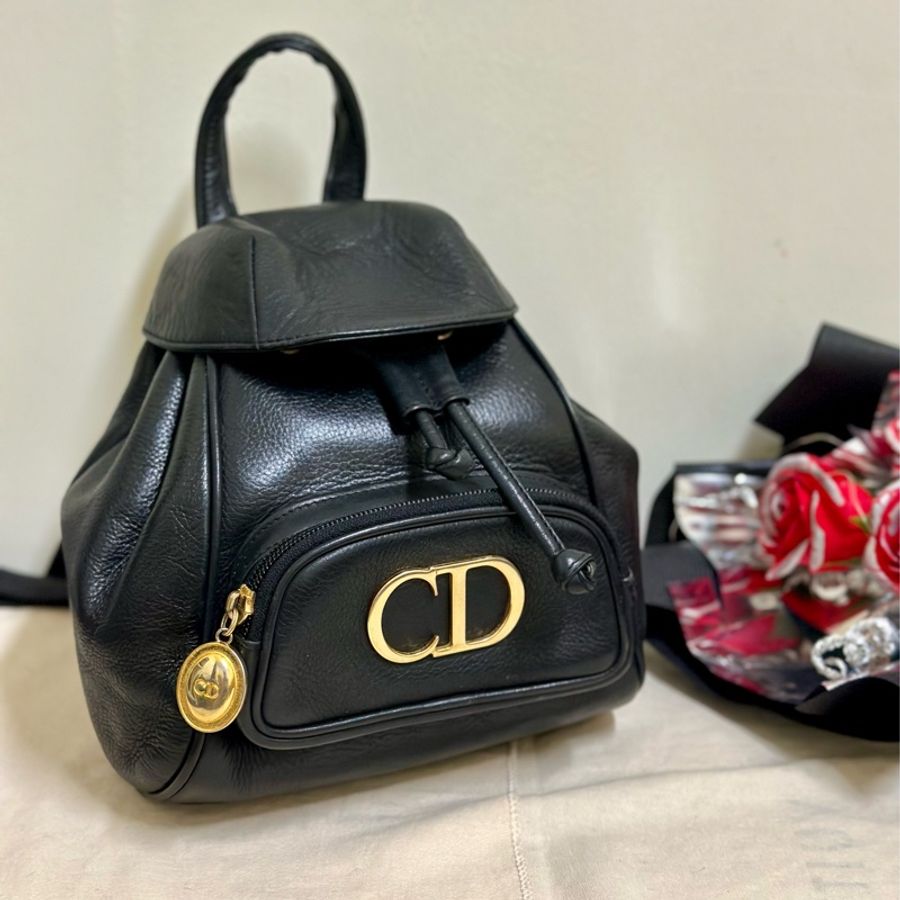 🔥急出可議🔥 #Dior #後背包 #雙肩包 質感全牛皮黑色 #vintage #古董包 CD五金鍍24k金 💕 絕版極美品-5