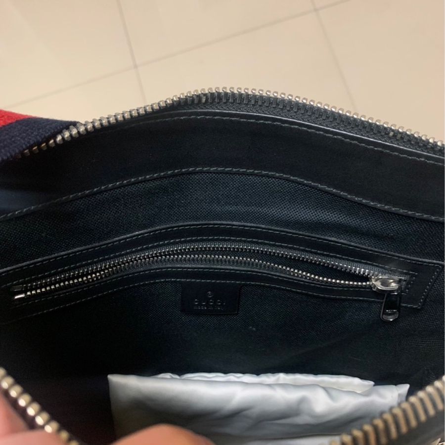 GUCCI GG Supreme帆布郵差包 474137 K5RLN 1095-7