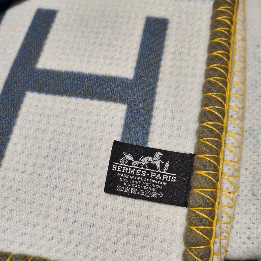 全新HERMES 愛馬仕 Avalon Vibration薄毯 140cm*170cm-7