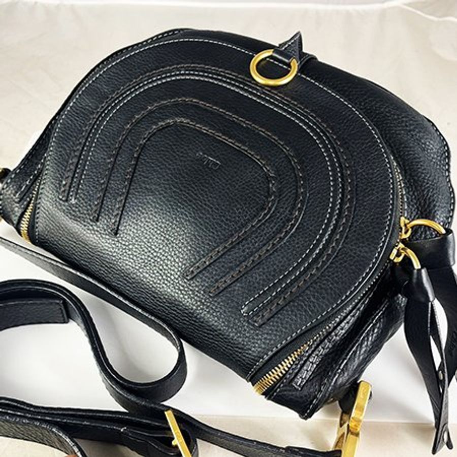 CHLOE 黑色牛皮 MARCIE 中款斜背包-2