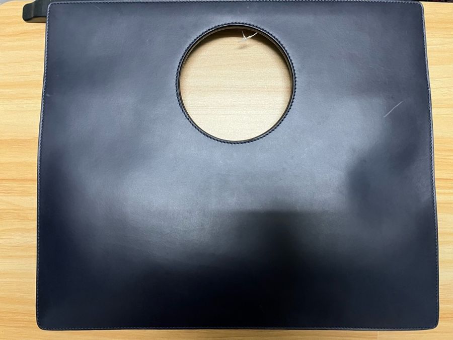 Loewe 全新 Cirlce Bag-5