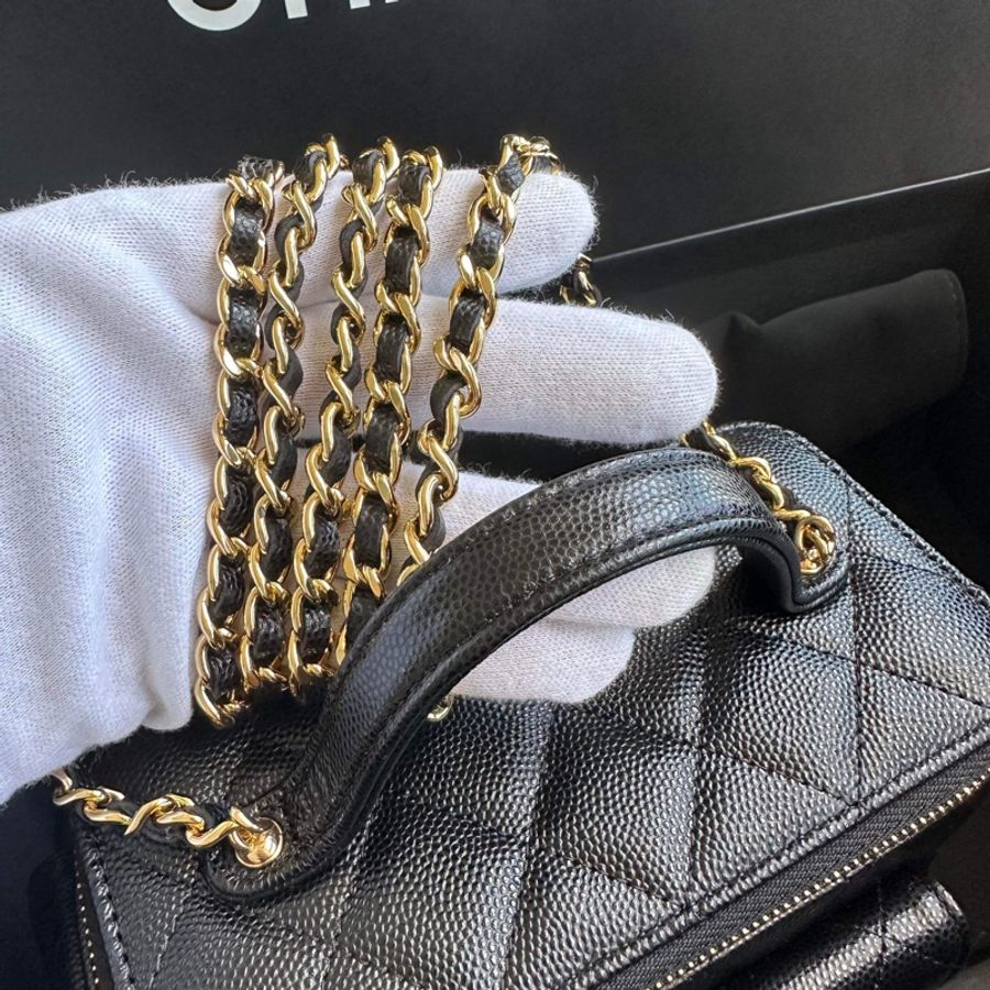 Chanel 香奈兒 23B 新款‼️手把 手柄 提把 化妝 cargo 長盒子 鏈袋包 mini bag 此價格已含刷卡分期手續費 可直接下單❤️-2