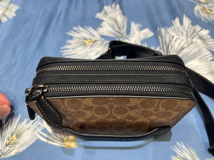 百貨公司專櫃 COACH CHARTER 經典 SIGNATURE 緹花面料斜背手袋(型號:C2610)全新 絕版老花色系-8