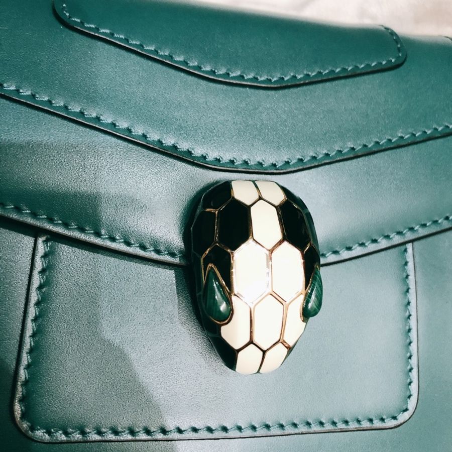 寶格麗BVLGARI SERPENTI forever 20公分 蛇頭包 斜背包 可議價-1