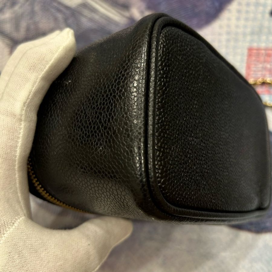 Chanel 化妝包 💕黑金系 可放手機-17