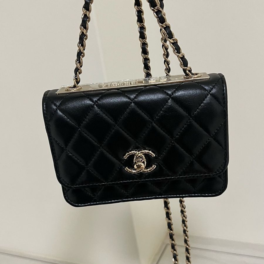 ［最後大降價］Chanel trendy mini WOC 浮雕Logo-0
