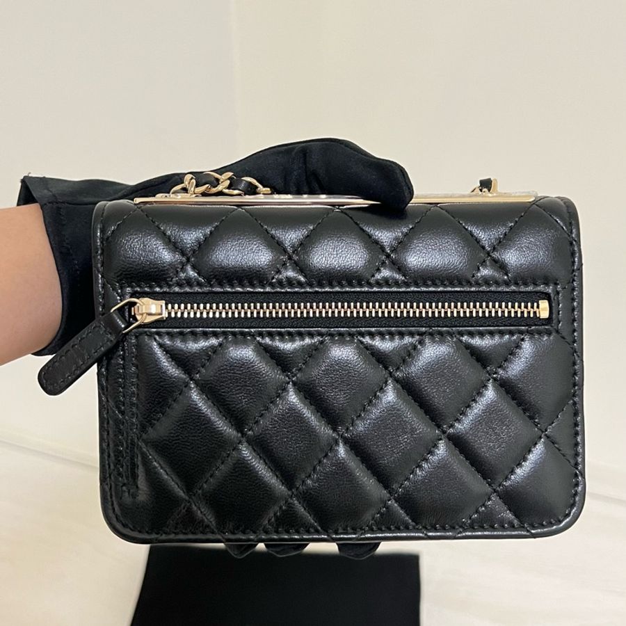 ［最後大降價］Chanel trendy mini WOC 浮雕Logo-4