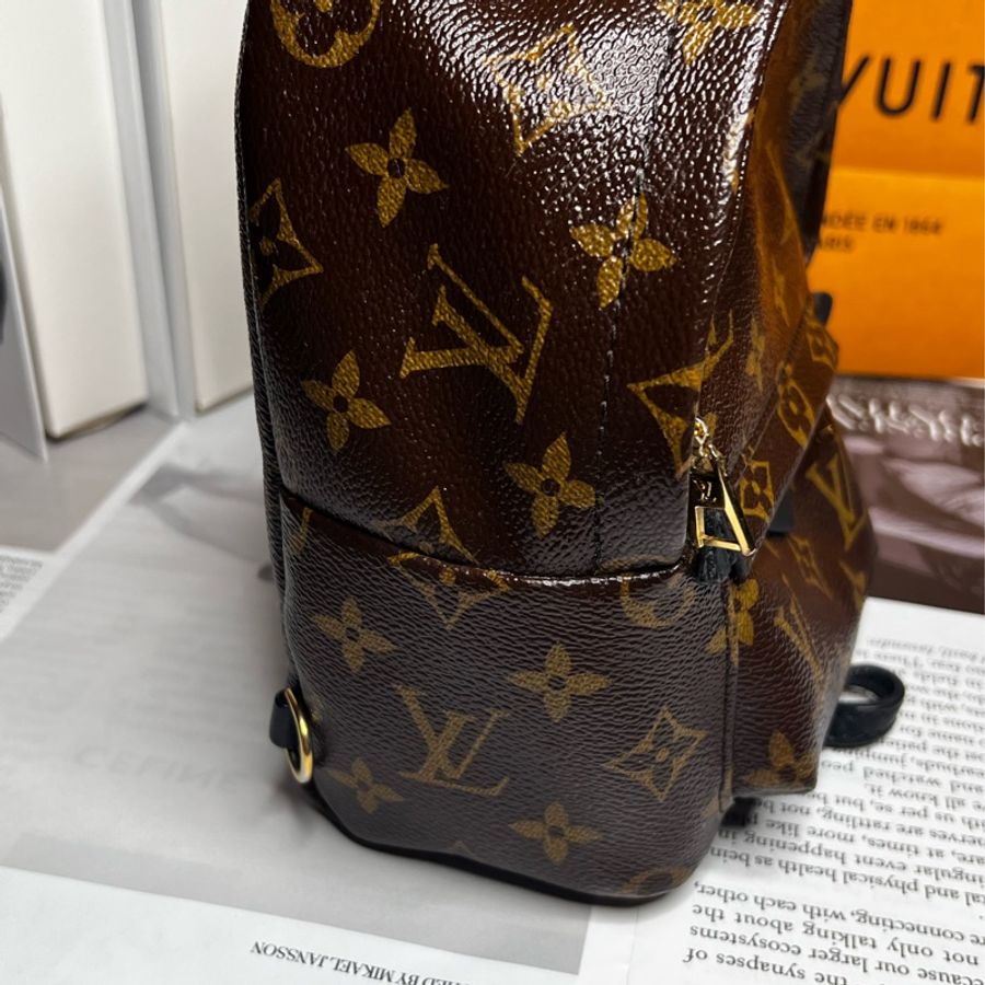 LV 迷你後背包 小書包 舊款-6