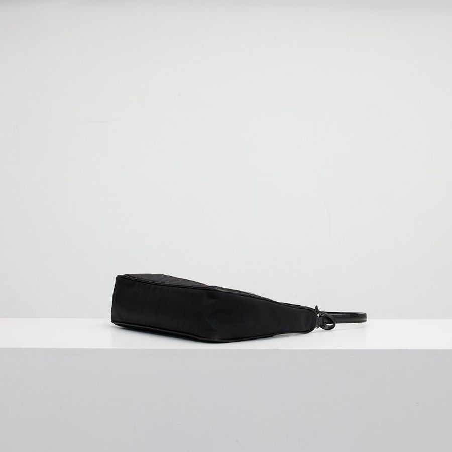 Prada hobo 2005腋下包-2