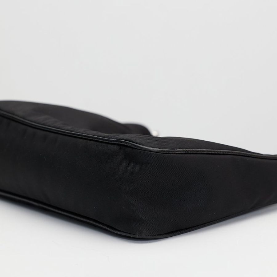 Prada hobo 2005腋下包-8