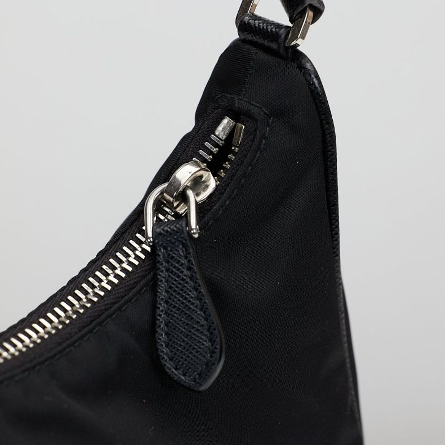 Prada hobo 2005腋下包-12