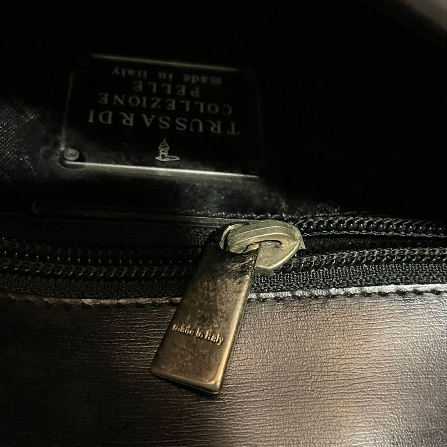 意大利製TRUSSARDI 精典真皮包-12