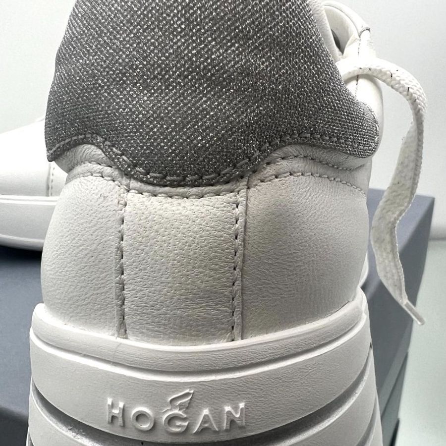 Hogan 女款 Rebel H Logo 運動鞋 增高5公分厚底球鞋 白色/銀灰撞色 IT37-5