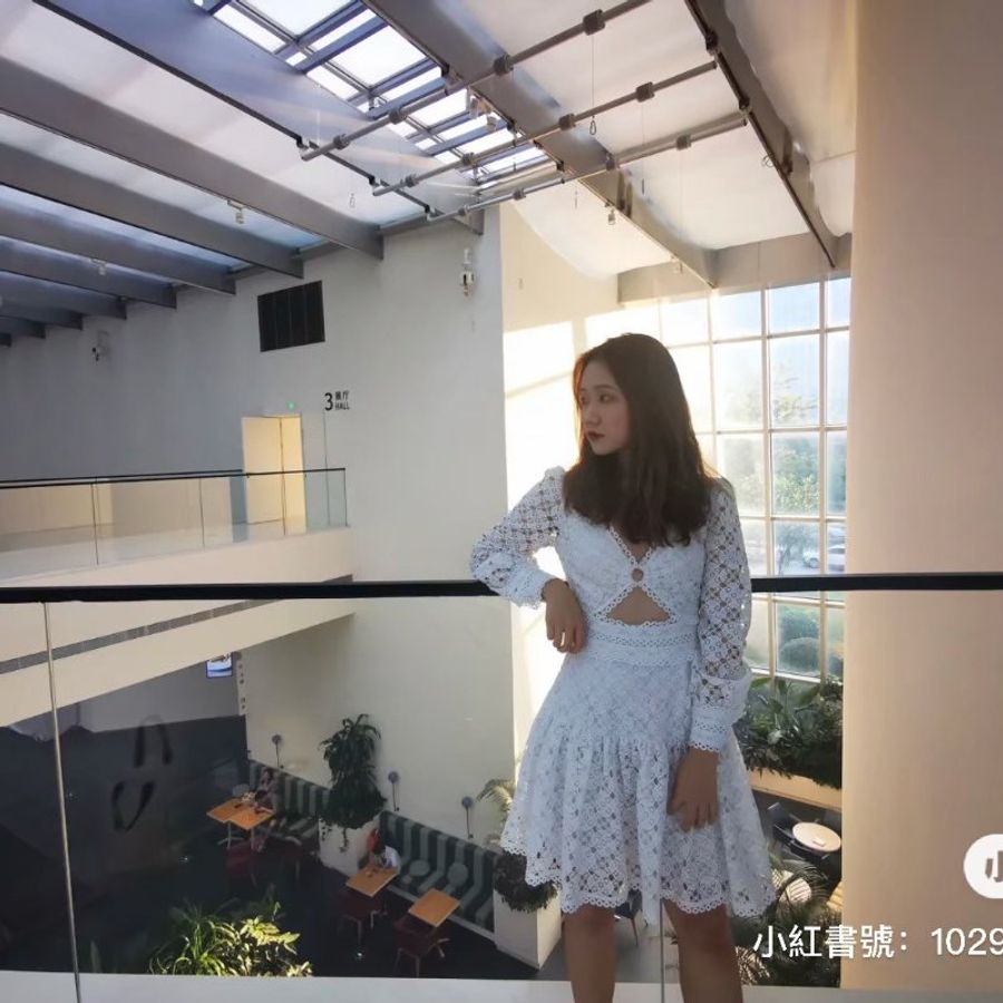 MICHAEL KORS 白色蕾絲洋裝-1