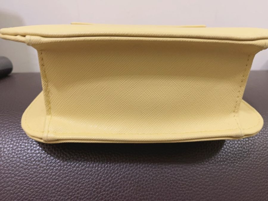鵝蛋黃手提包(附背帶)-3