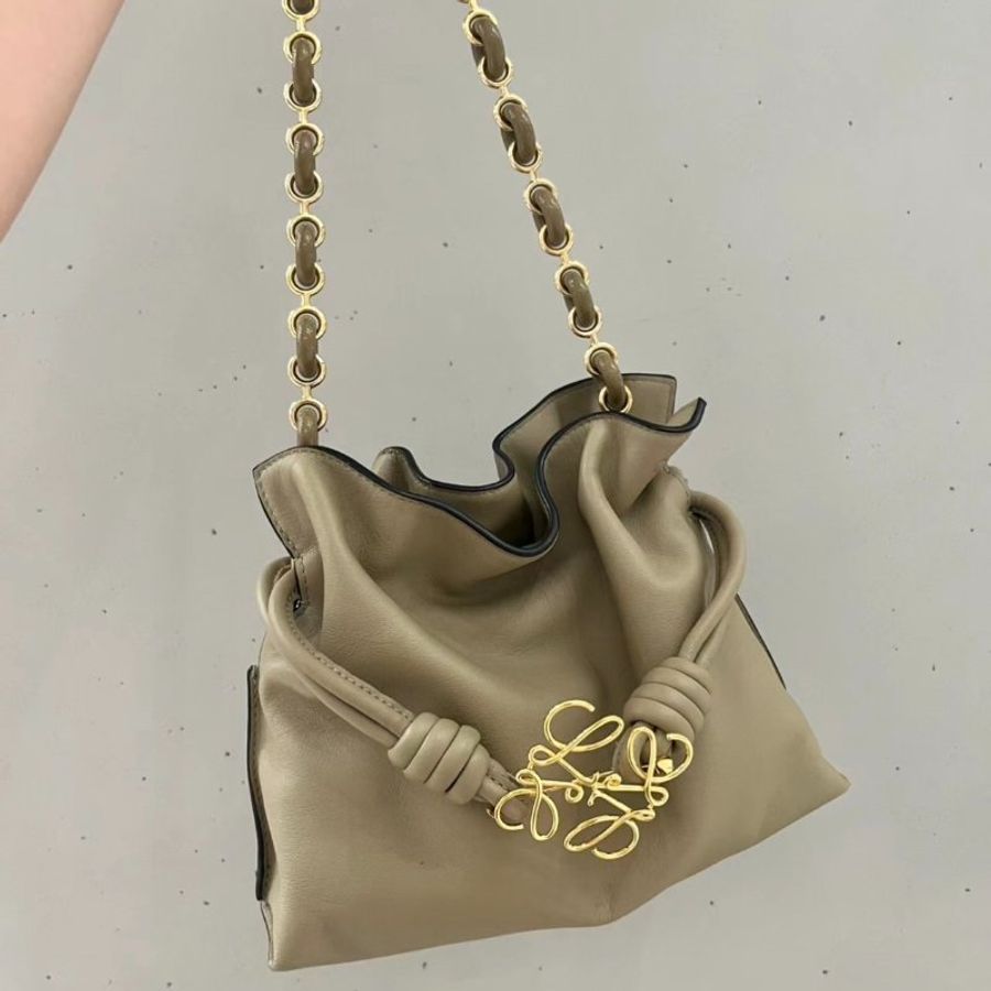 Loewe 納帕小牛皮 迷你 Flamenco 包 黏土綠( 當季熱門新品 下單前請先詢問 )-9