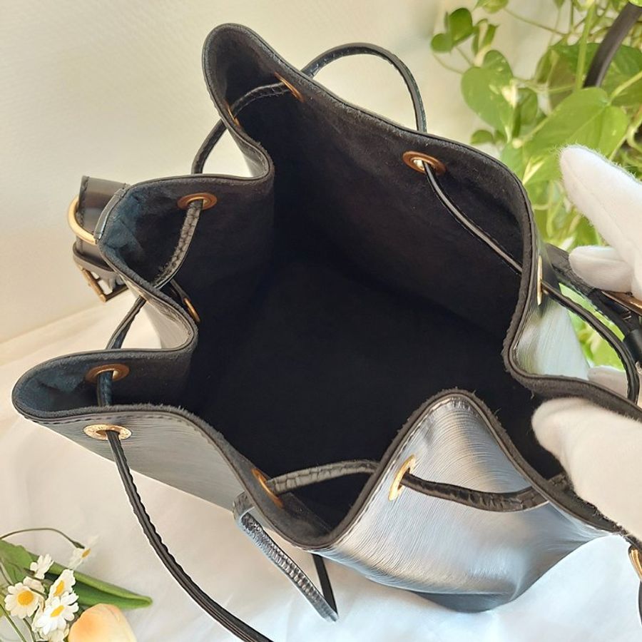 LV EP I 黑色 Vintage🎀現品實拍🎀 牛皮水波紋(中款)水桶包 ~二手約9成新-18