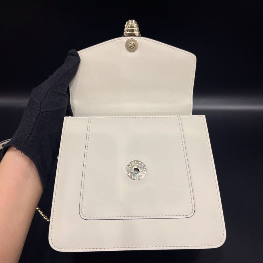 BVLGARI寶格麗 米白色Serpenti Forever琺瑯蛇頭 小號風琴包/斜背/肩背包/手提包-9
