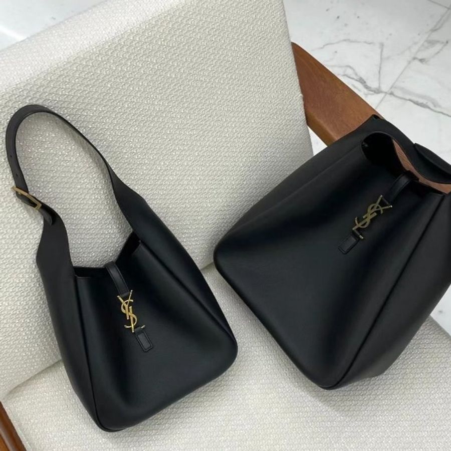Saint Laurent LE 5 A 7 YSL 柔軟粒面皮革小款Hobo包    黑色-2