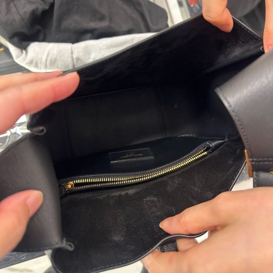 Saint Laurent LE 5 A 7 YSL 柔軟粒面皮革小款Hobo包    黑色-7