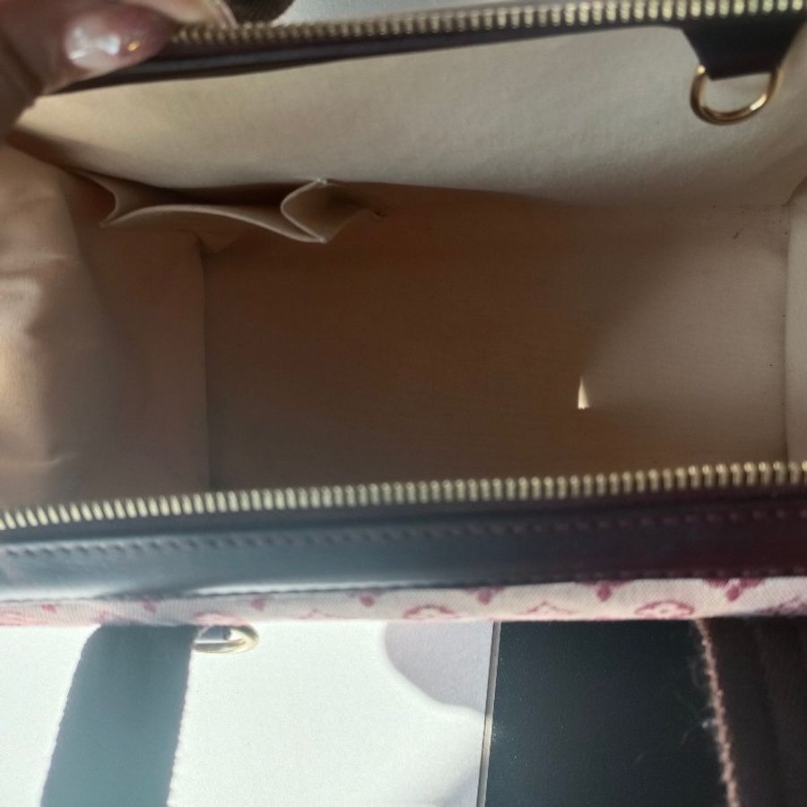 Lv m92314粉紅丹寧醫生包-21