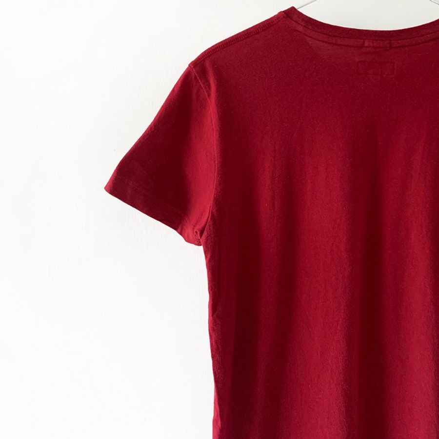 ARMANI JEANS 個性紅色圓領短袖T-Shirt 白色英文字 LOGO圖案 100%純棉 設計短T【壽司羊羊】二手衣-6