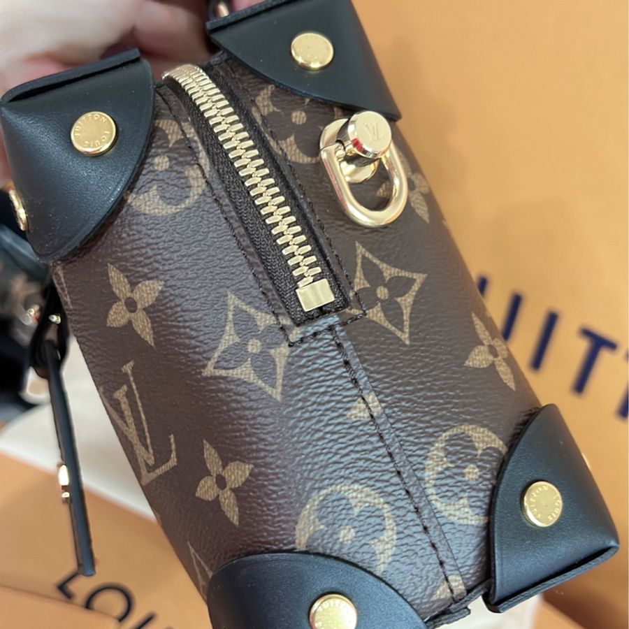 LV M45571 PETITE MALLE SOUPLE 經典花紋拼接手提兩用包.黑邊-6