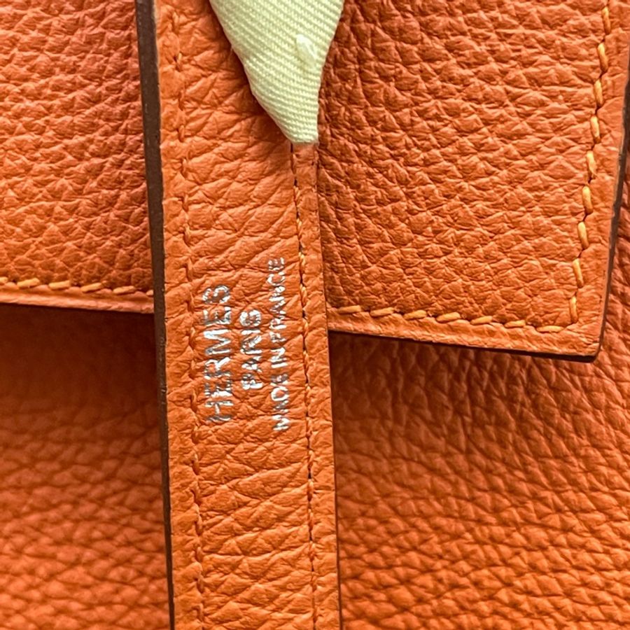 Hermes 橘Grace kelly當年就是拿著的32cm的Kelly Bag-11
