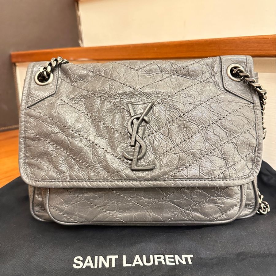 YSL 水泥灰揉製牛皮NIKI 鏈包-0