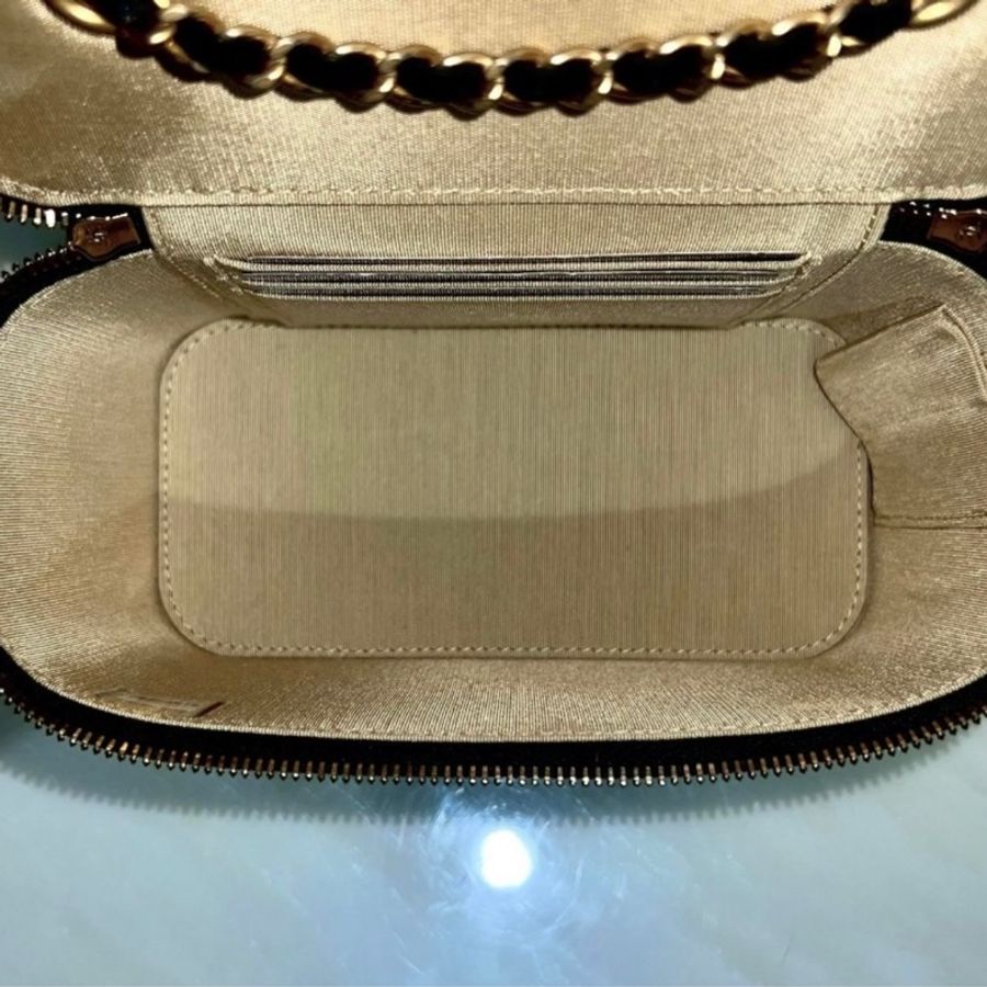 香奈兒 Chanel羊皮金球長盒子 化妝包-9