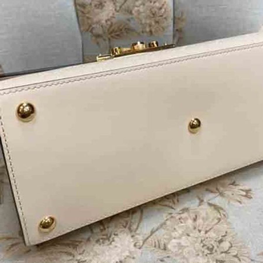 Gucci 絕美的黑白logo牛皮壓紋二用美包-14