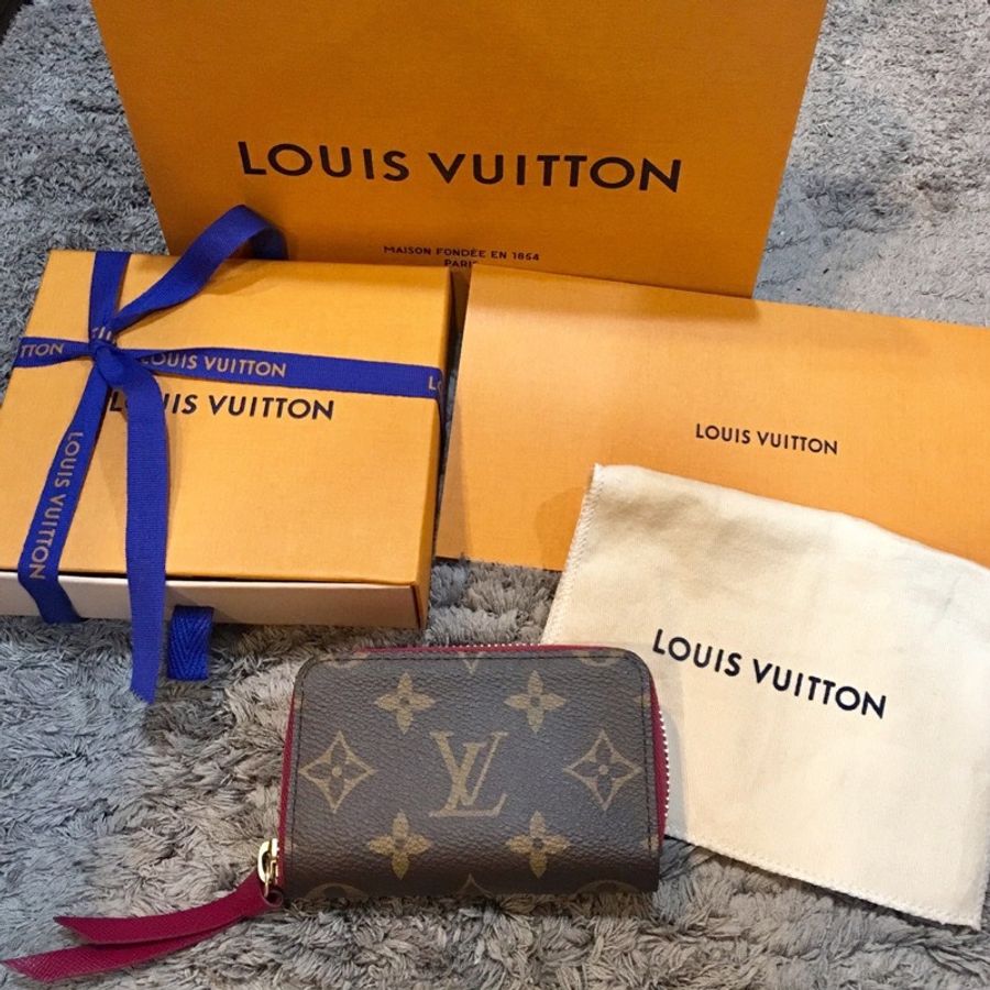 LV M61299 ZIPPY經典花紋信用卡 零錢包-0