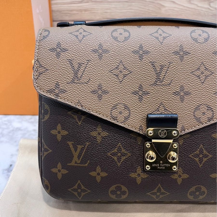 LV 拼色 M44876 郵差包 Pochette Metis-5