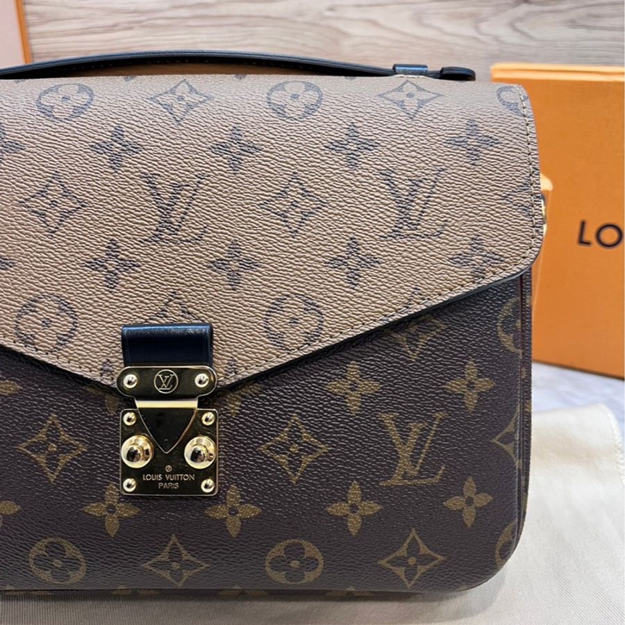 LV 拼色 M44876 郵差包 Pochette Metis-6